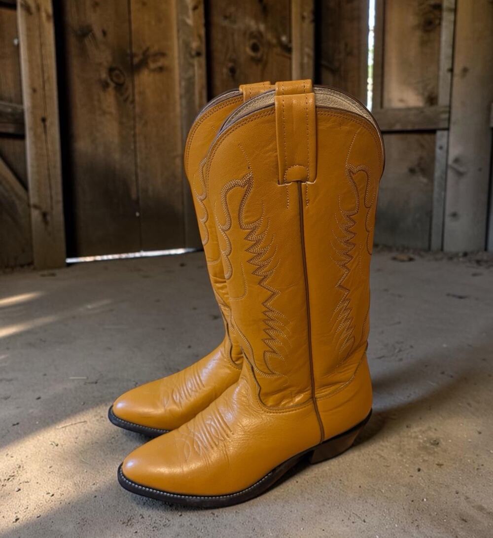 Vintage NOCONA Cowboy Boots Leather Mustard Yellow Men’s 7 D USA 3923/17